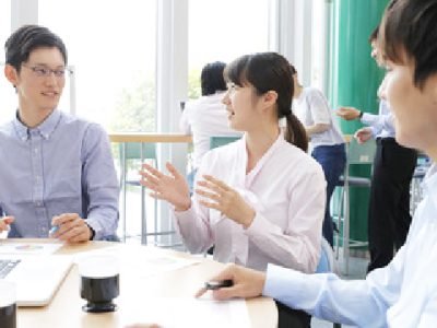 mct_img_worries06_support_employment